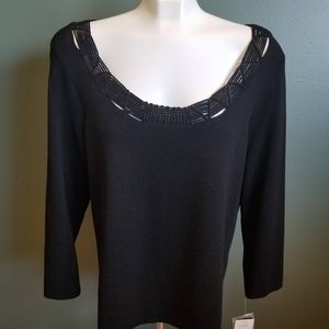 Nygard black scoop neck top ladies clothing